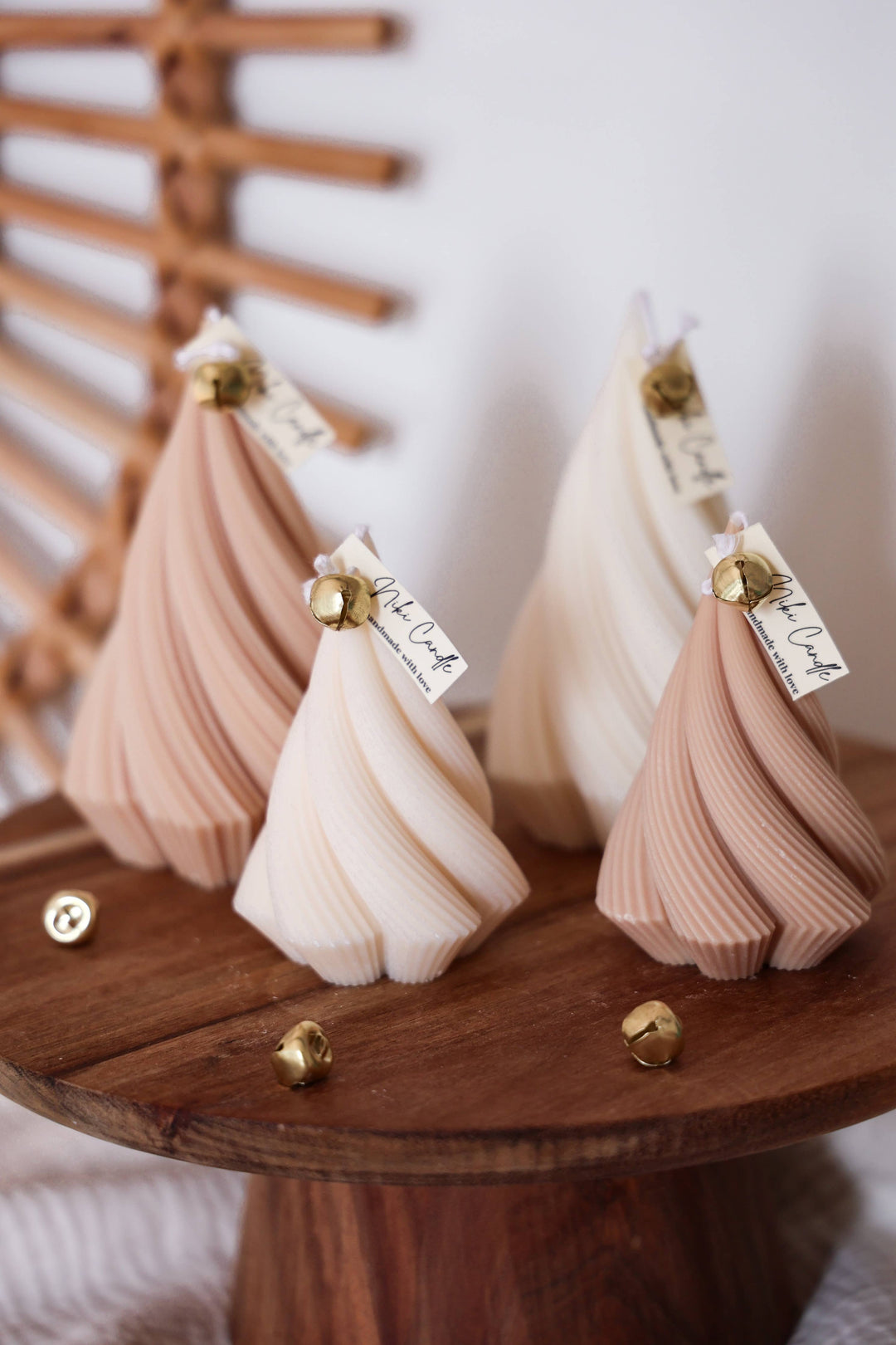 Large Swirl Christmas Tree